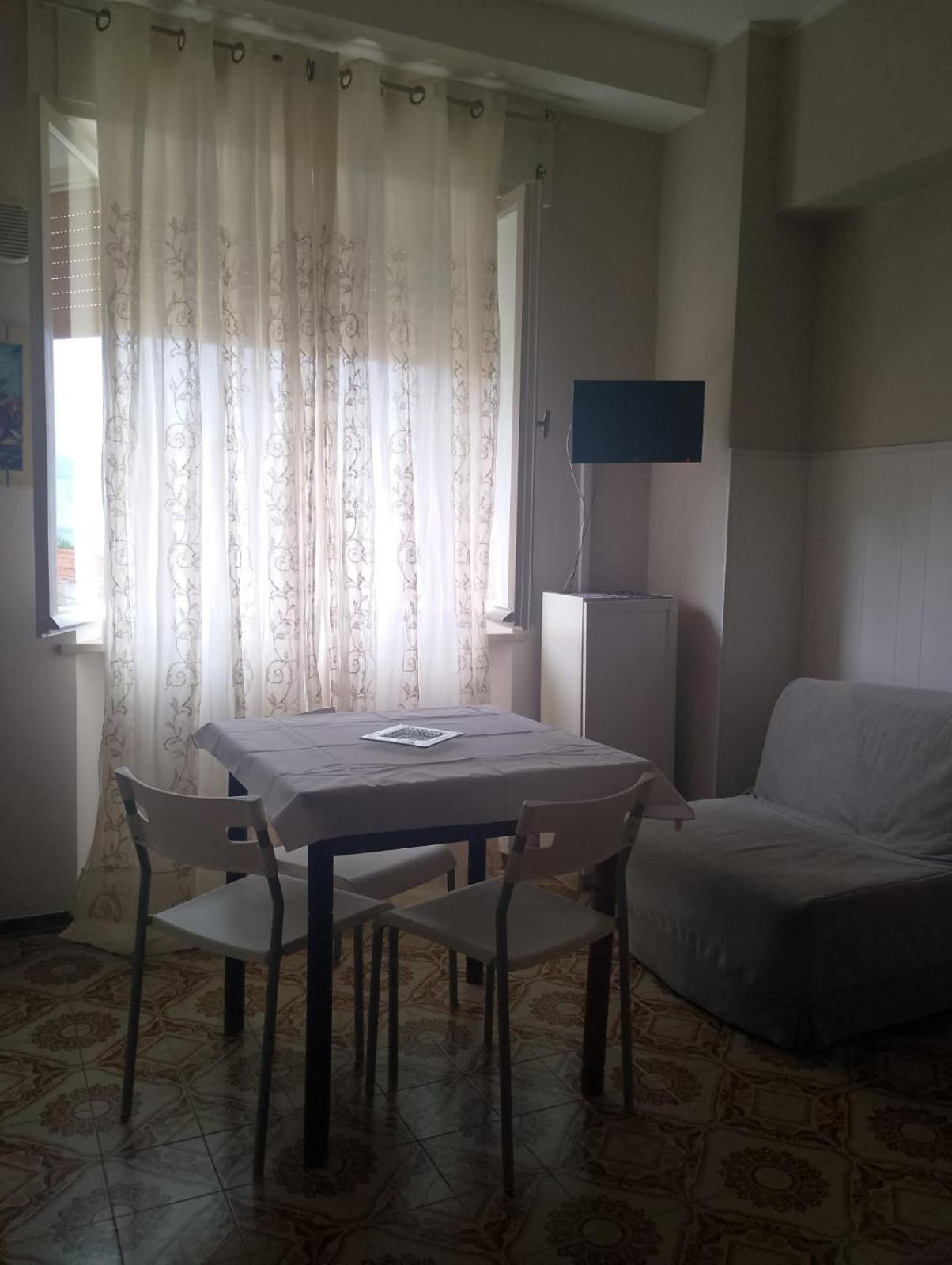 Monolocali Da Vinci Hotel Falconara Marittima Luaran gambar